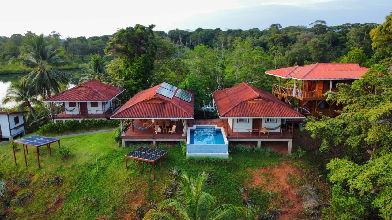 Bed and Breakfast Casa Marlin Бокас-дель-Торо Экстерьер фото